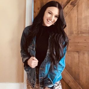 Meet your Posher, Alexia🦋